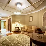 The Palace Taksim Hotel 4*