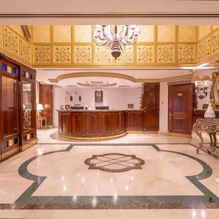 The Palace Taksim 4* Κωνσταντινούπολη