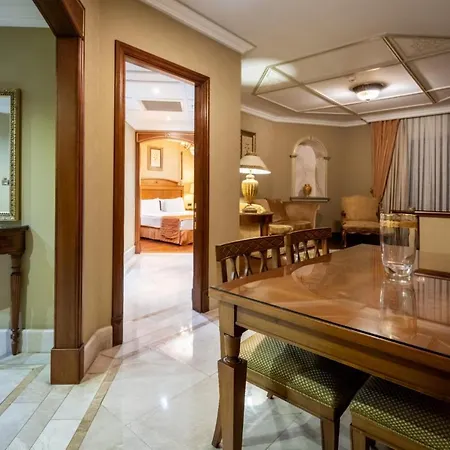 Szálloda The Palace Taksim Isztambul