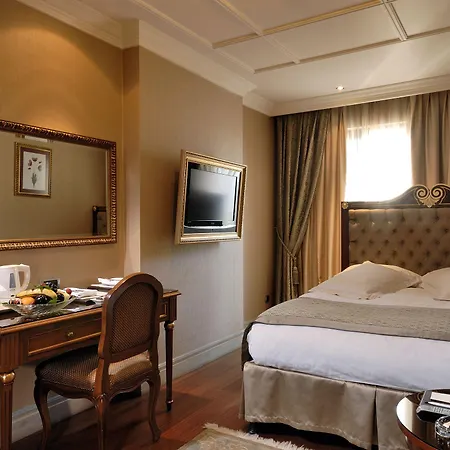 The Palace Taksim 4* Isztambul