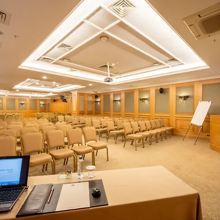 The Palace Taksim Szálloda