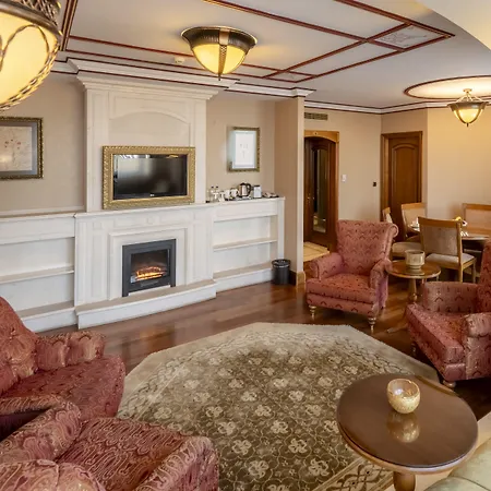 The Palace Taksim 4*
