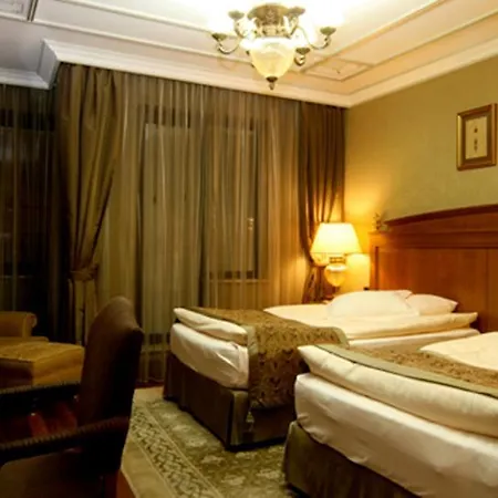 The Palace Taksim Isztambul