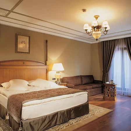 Szálloda The Palace Taksim 4*