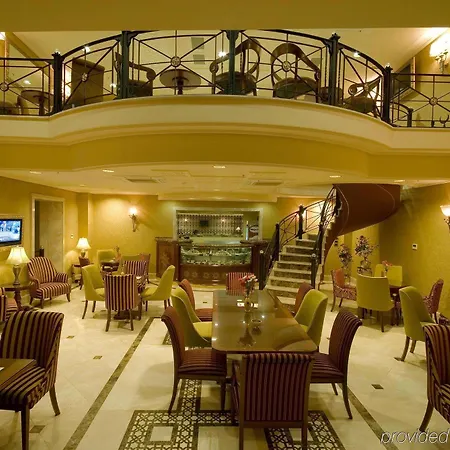 Szálloda The Palace Taksim 4*