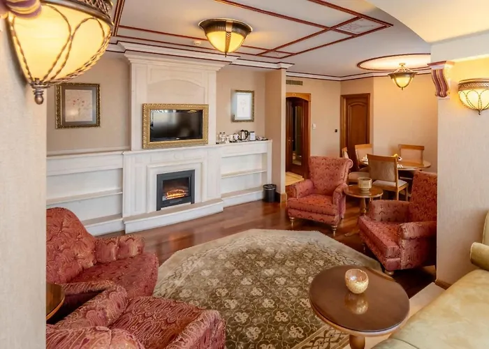 Отель The Palace Taksim 4*