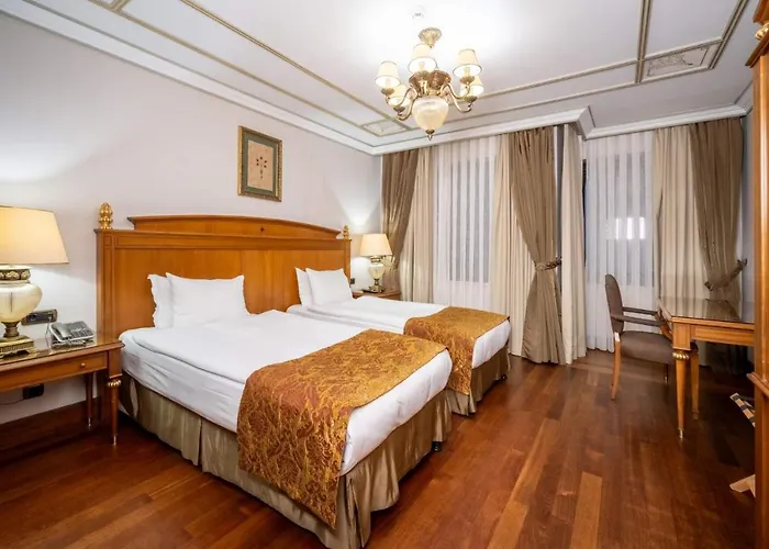 The Palace Taksim 4* Стамбул