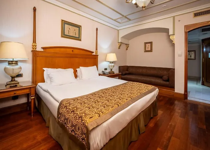 The Palace Taksim 4*