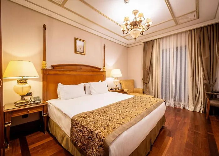 The Palace Taksim Отель