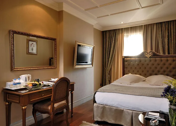 The Palace Taksim 4* Стамбул