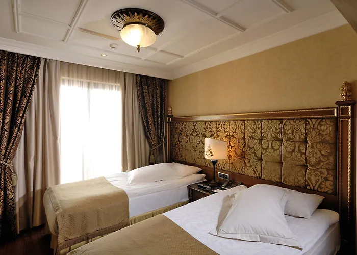 The Palace Taksim Отель