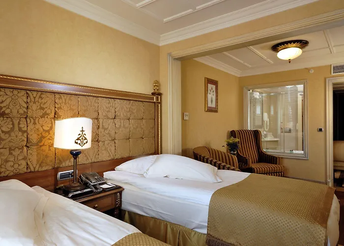 Отель The Palace Taksim Стамбул