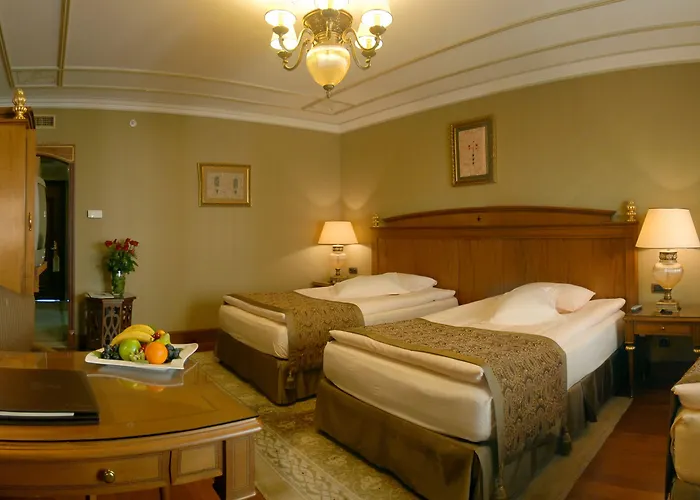 Отель The Palace Taksim