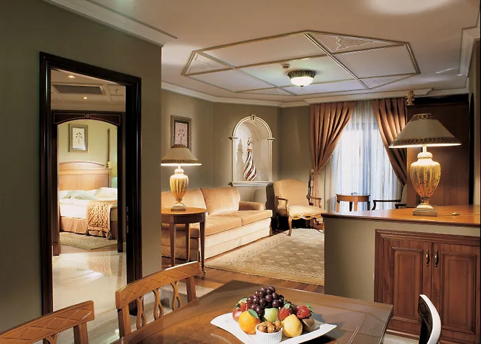 Отель The Palace Taksim Стамбул