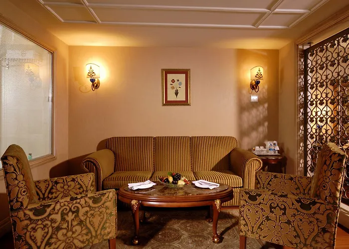 Отель The Palace Taksim Стамбул