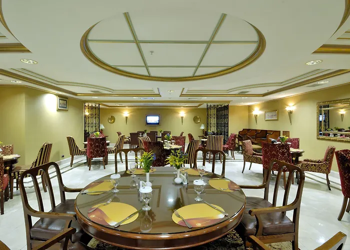 Отель The Palace Taksim