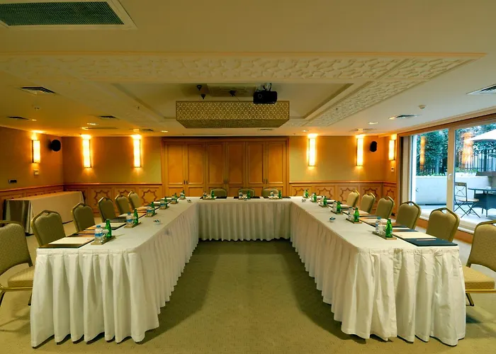 The Palace Taksim 4*