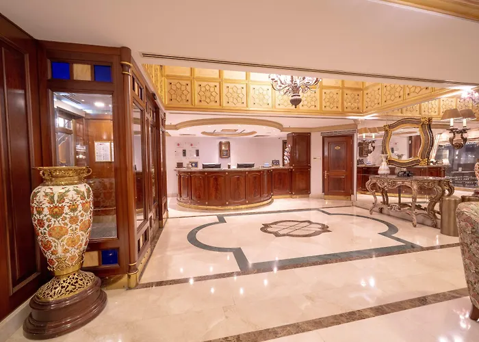 Отель The Palace Taksim