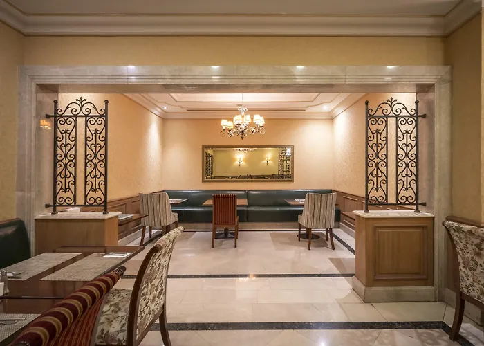 The Palace Taksim 4* Стамбул