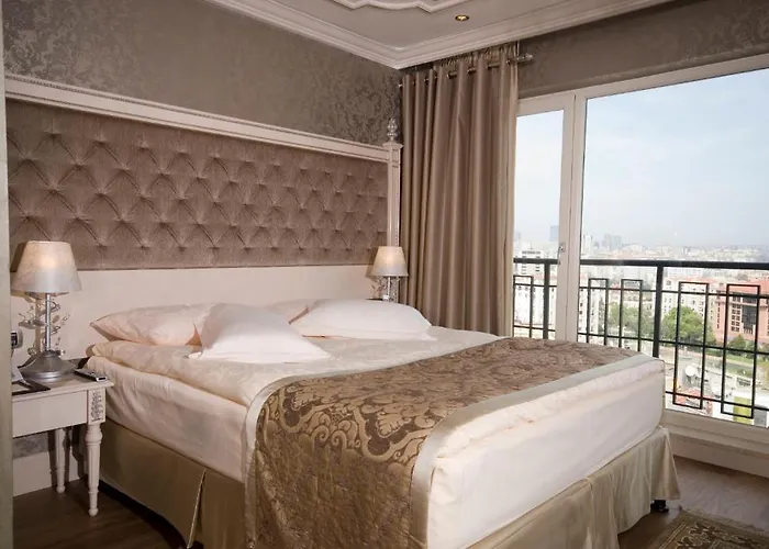 The Palace Taksim Отель