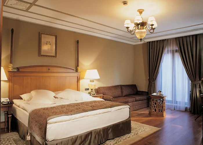 Отель The Palace Taksim 4*